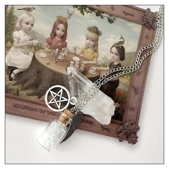 Sea Salt Purification And Protection Charm Bottle - Picture 1 of 2